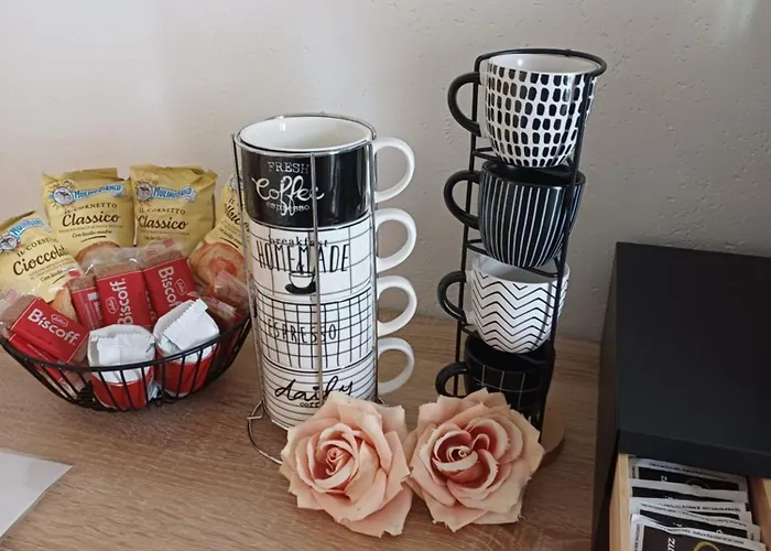 Couette-café La Dimora Di Zia Ar 3*