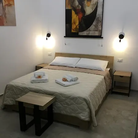 La Dimora Di Zia Ar Couette-café 3*